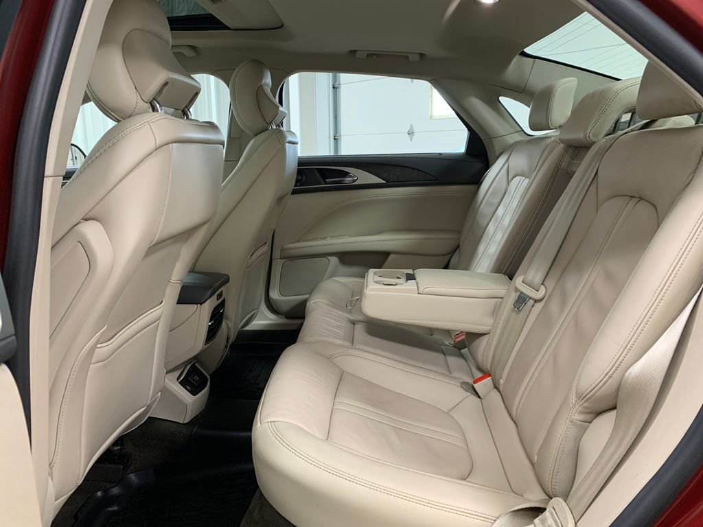 Used 2019 Lincoln MKZ Reserve w/ Reserve Plus Package image 17