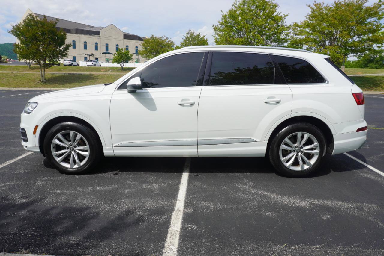 Used 2017 Audi Q7 2.0T Premium AWD/4WD image 8