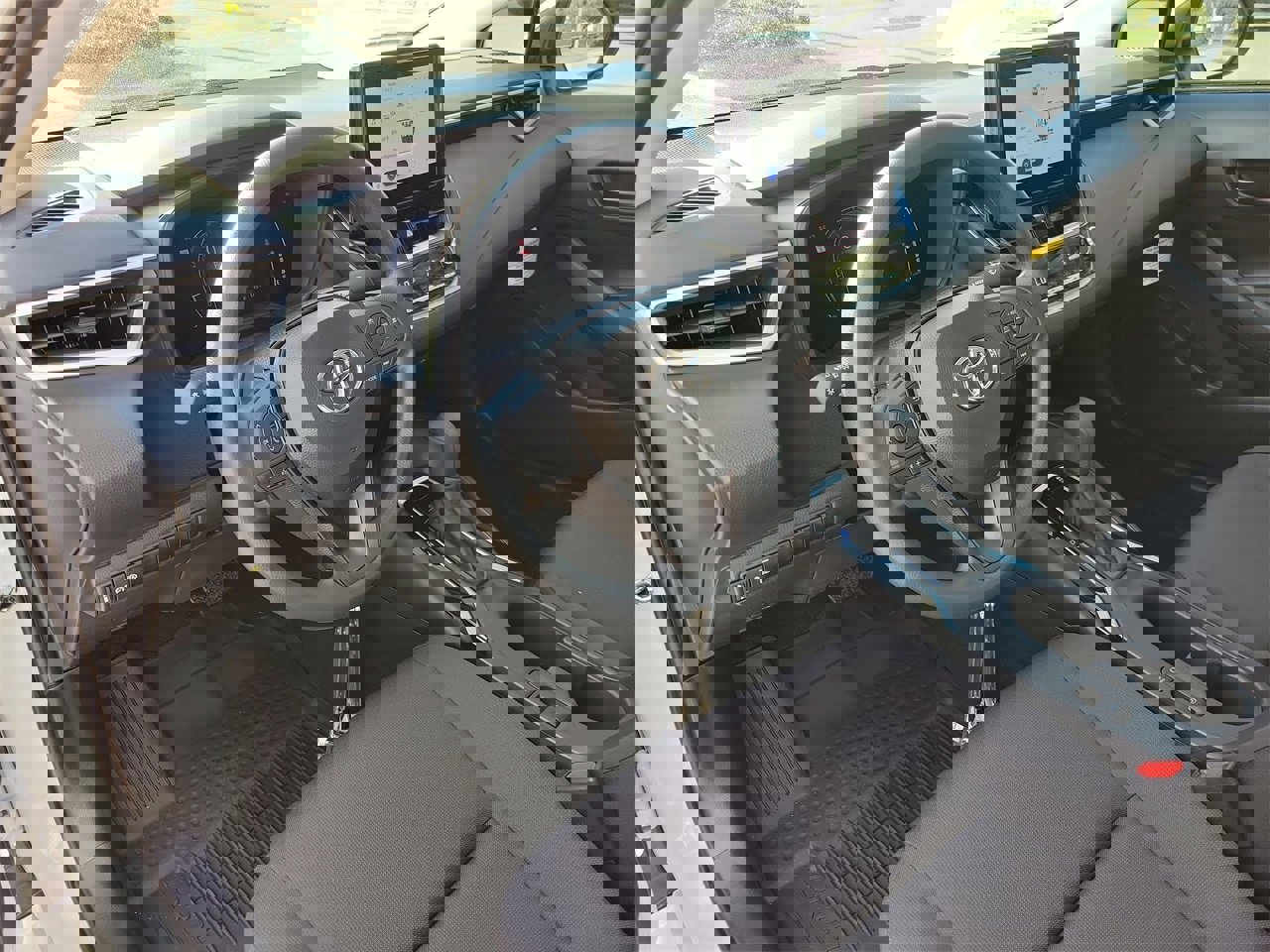 New 2026 Toyota Corolla LE image 15