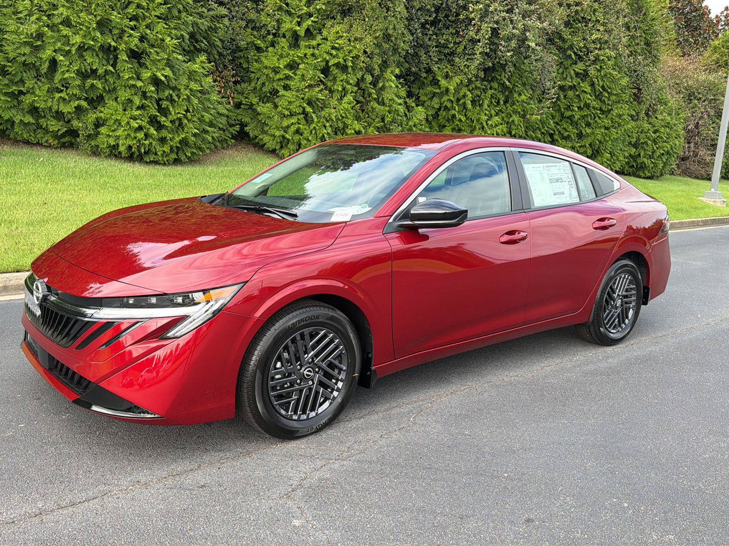 New 2027 Nissan Sentra SV w/ SV Convenience Package FWD image 2