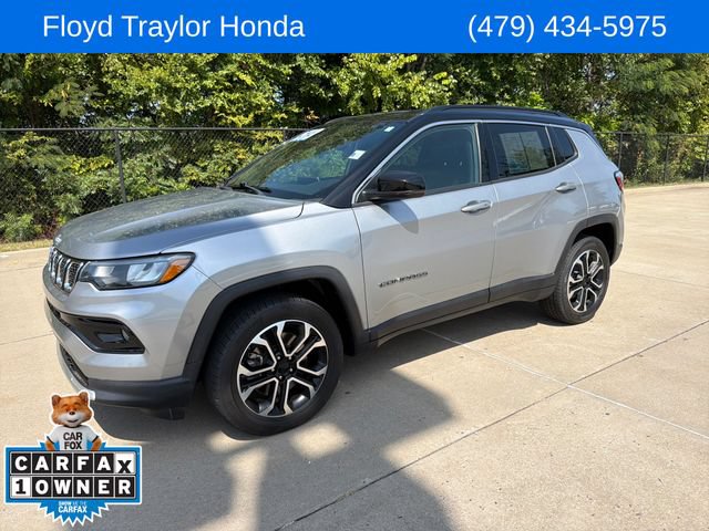 Used 2024 Jeep Compass Limited AWD/4WD image 1