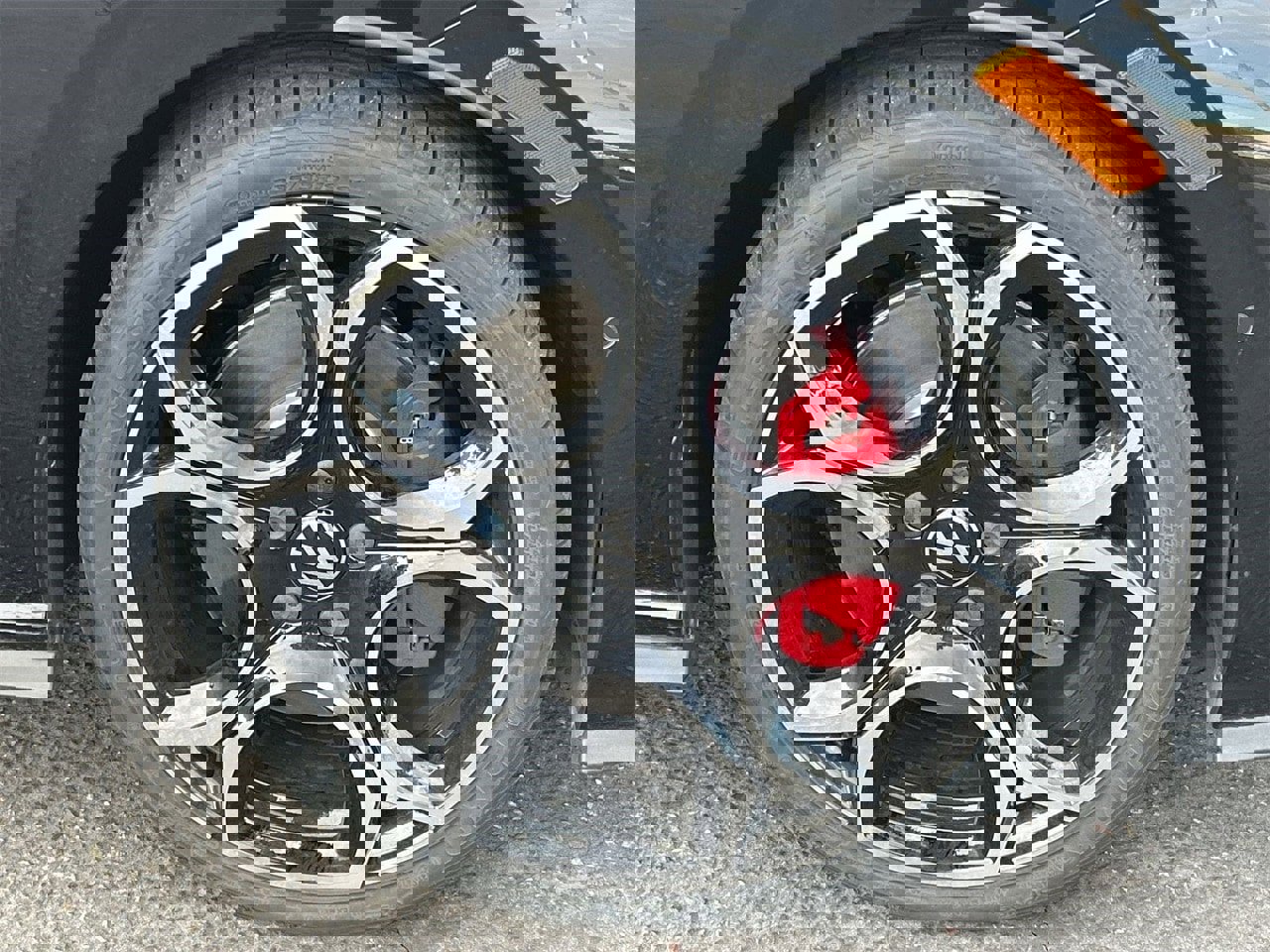 New 2025 Volkswagen GTI Autobahn image 6