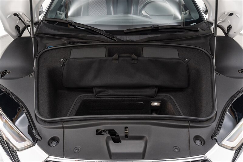 Used 2017 Audi R8 V10 AWD/4WD image 42