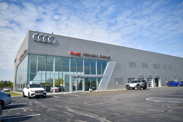Used 2025 Audi Q3 2.0T Premium w/ Convenience Package AWD/4WD image 39