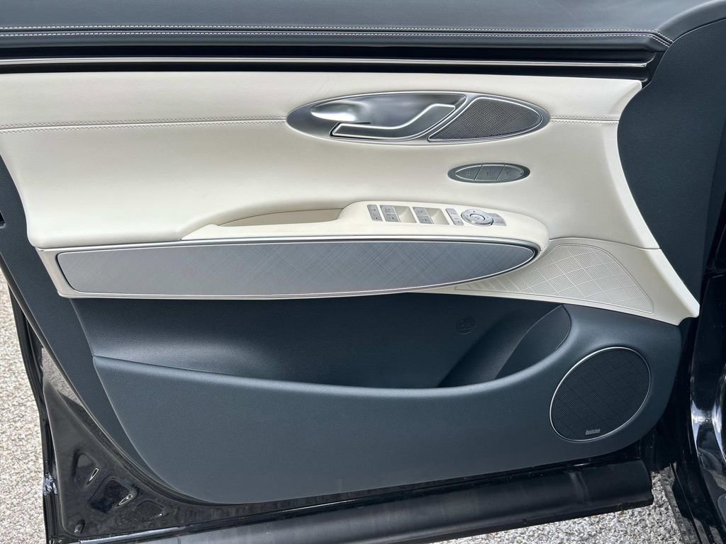 New 2025 Genesis Electrified GV70 Prestige w/ Prestige Package image 17