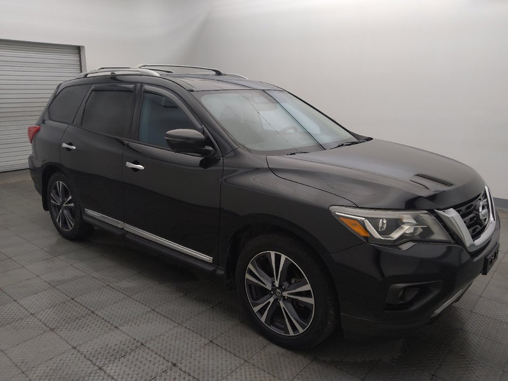 Used 2020 Nissan Pathfinder Platinum FWD image 11
