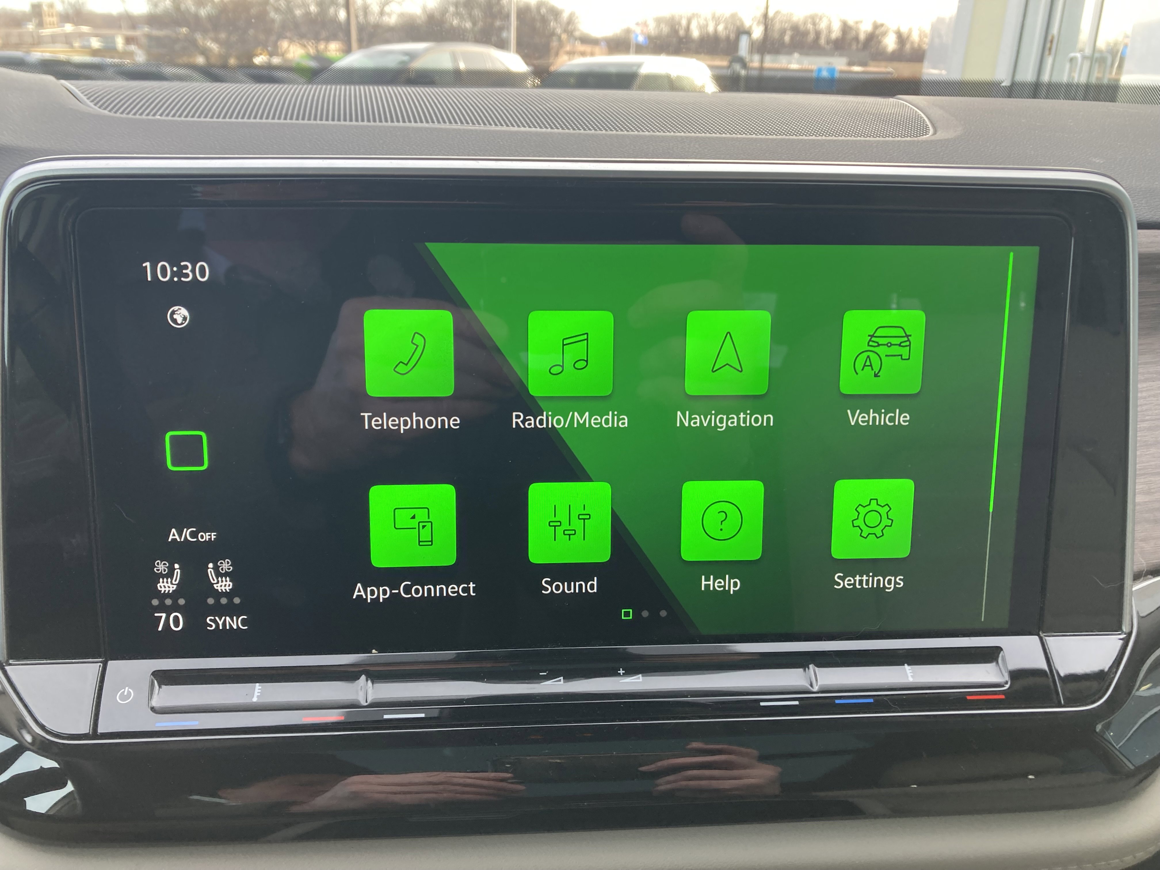 Certified 2025 Volkswagen Atlas SEL image 19