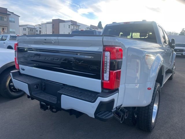 New 2026 Ford F450 Platinum w/ FX4 Off-Road Package image 5