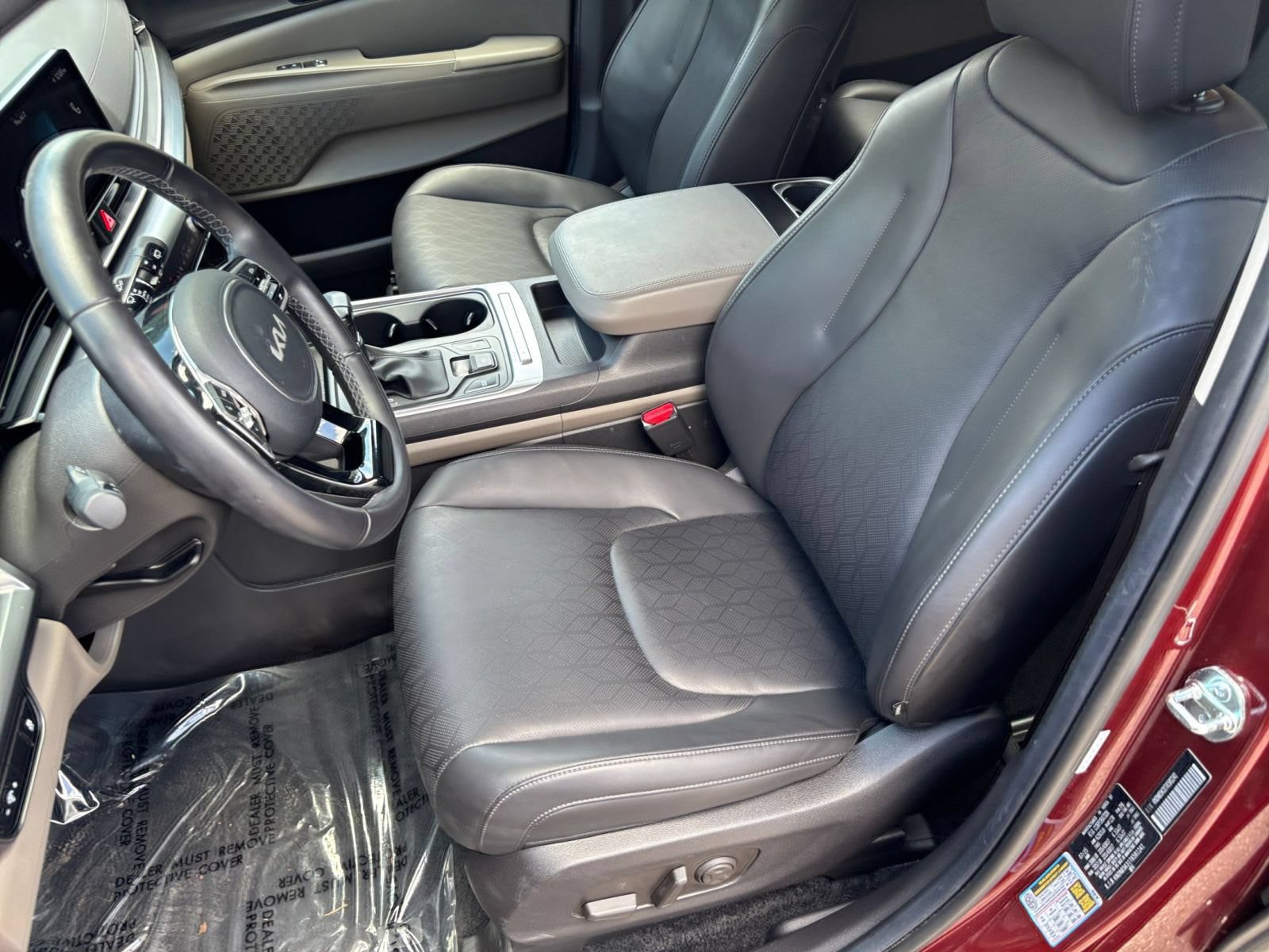Used 2026 Kia Carnival FWD image 39