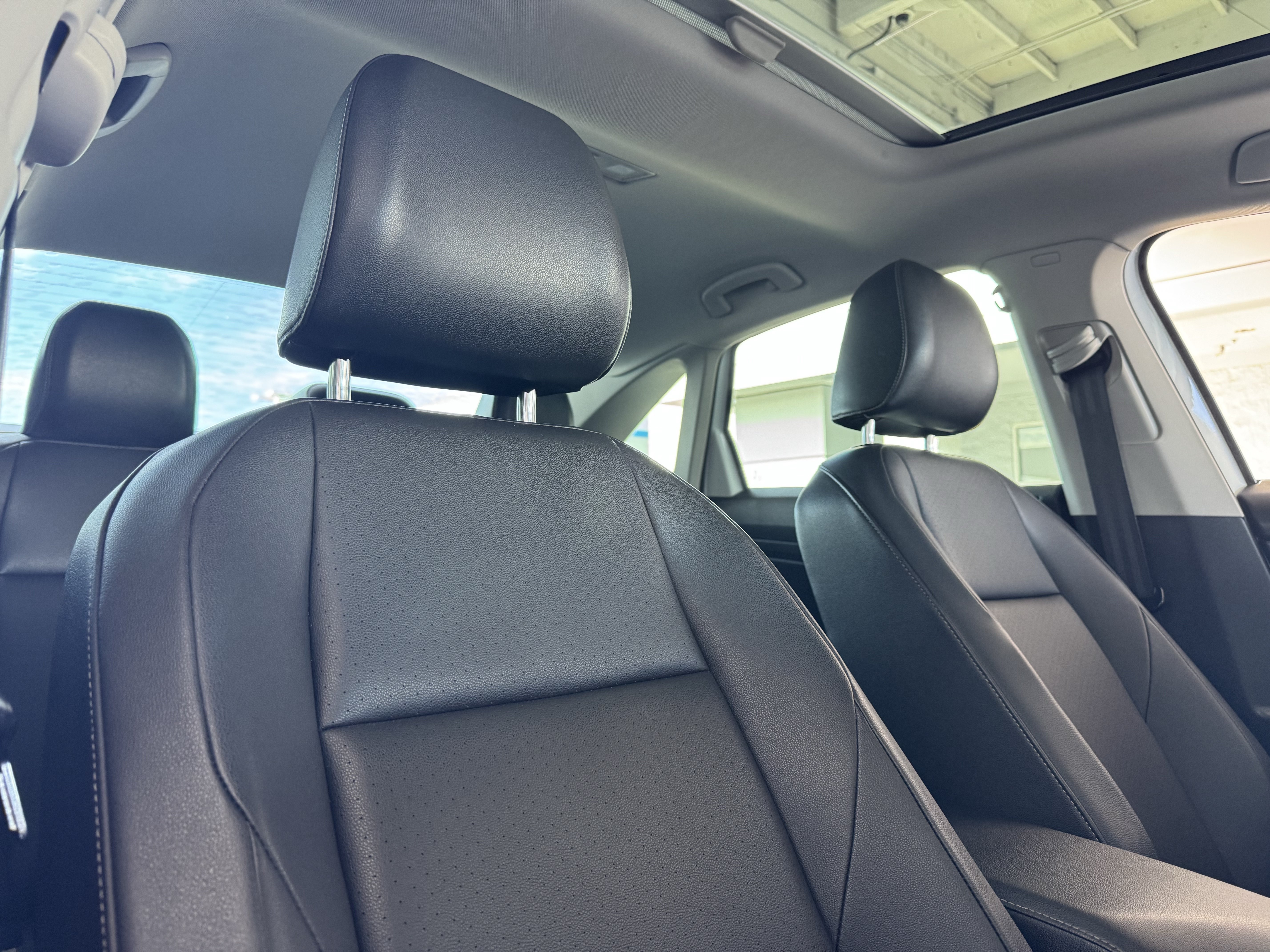 Used 2019 Volkswagen Jetta SEL FWD image 22