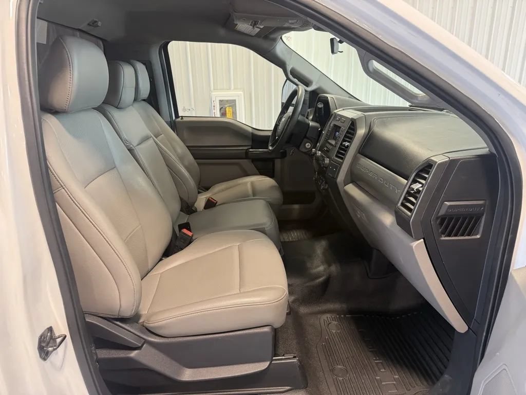 Used 2022 Ford F250 XL w/ Power Equipment Group AWD/4WD image 16