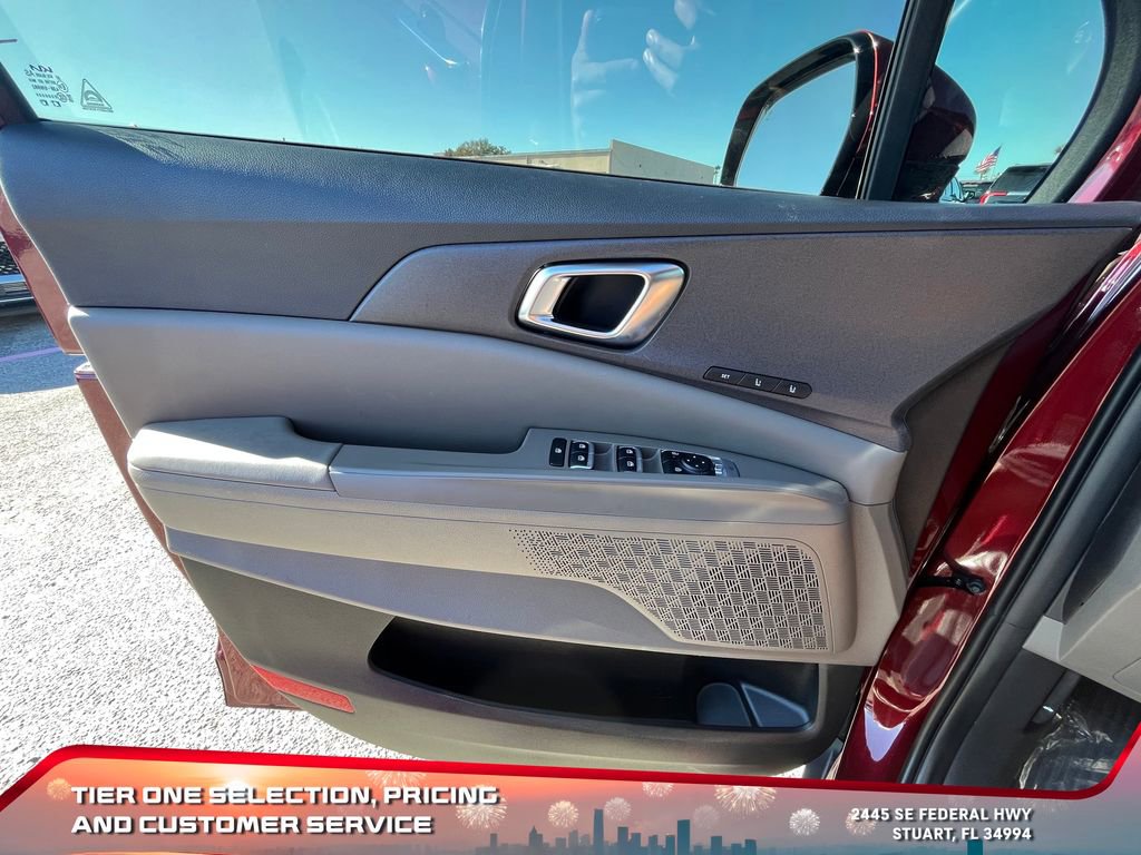 Used 2025 Kia Carnival SX image 25