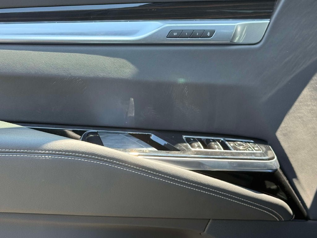 New 2026 Cadillac Escalade 4WD w/ LPO, Floor Liner Package image 20