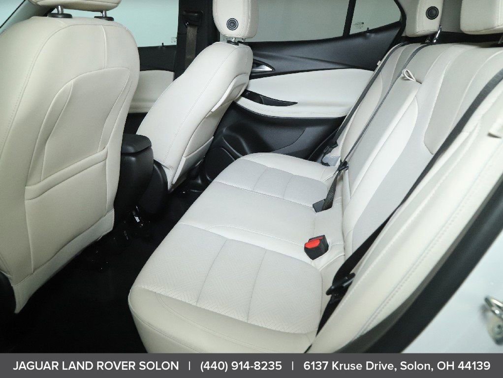 Used 2020 Buick Encore GX Essence w/ Experience Buick Package image 28