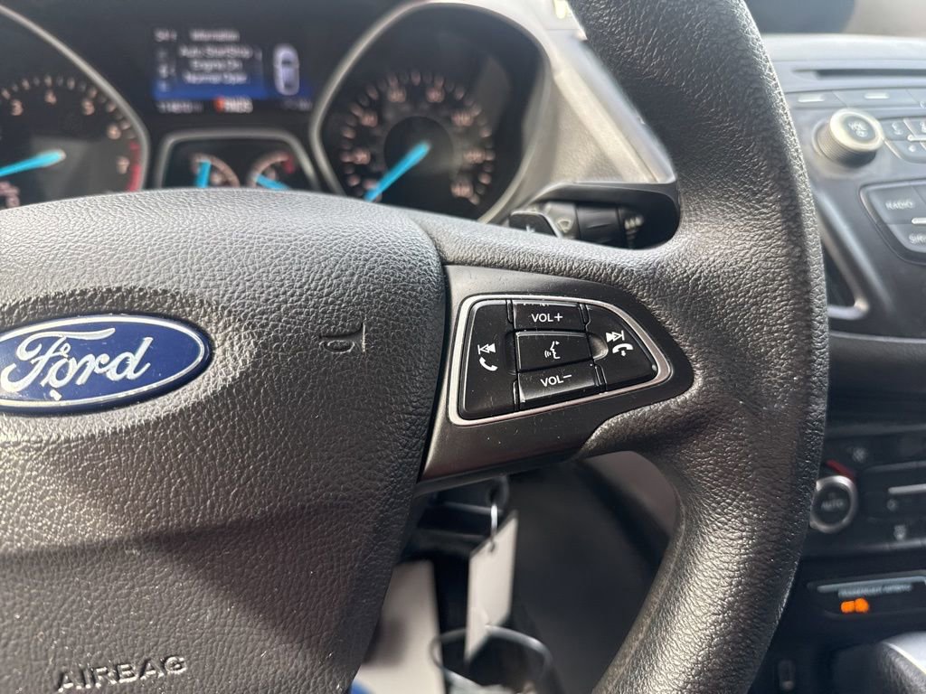 Used 2017 Ford Escape SE AWD/4WD image 18