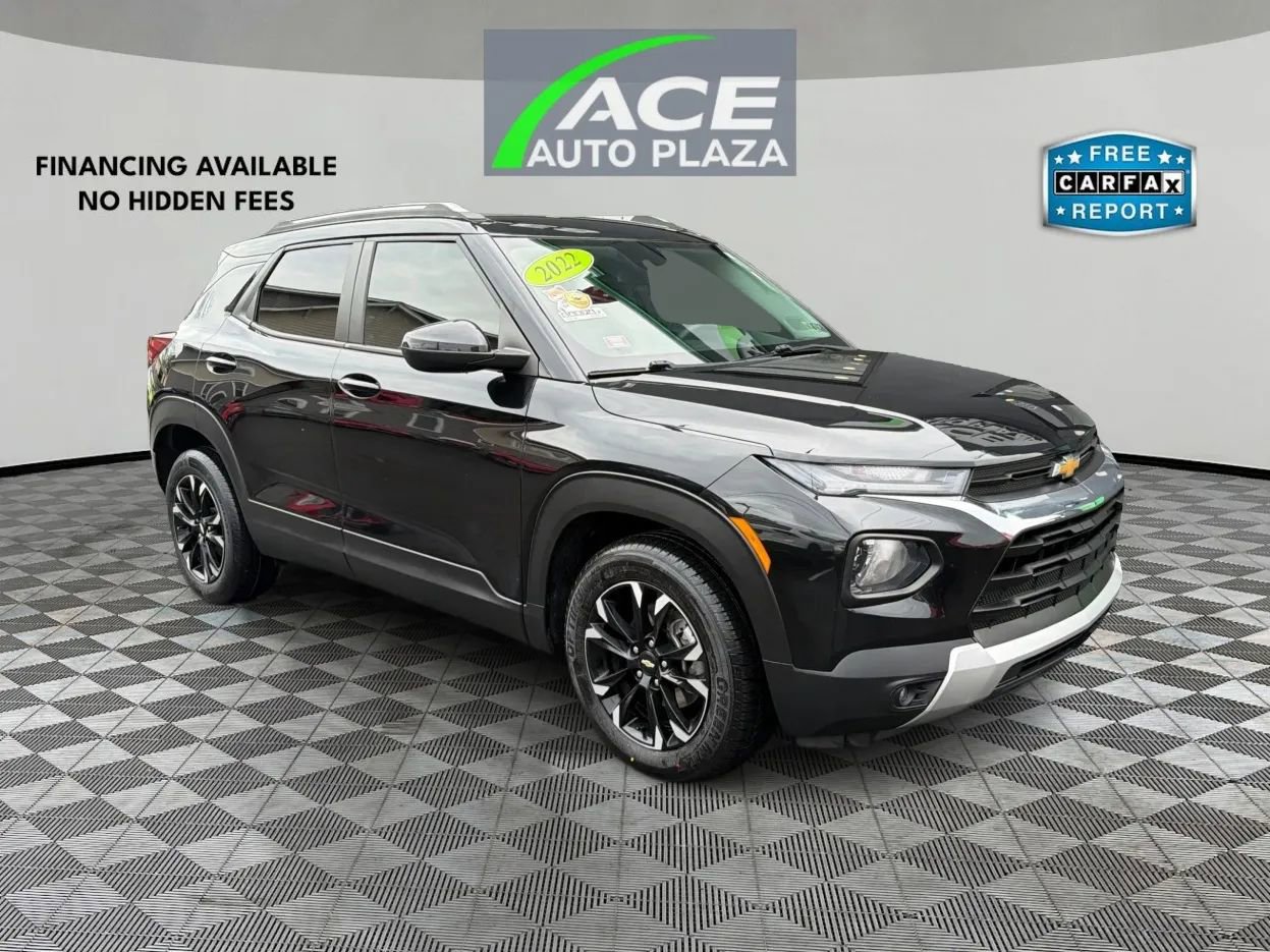 Used 2022 Chevrolet TrailBlazer LT FWD image 1