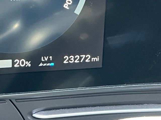 Used 2024 Hyundai Kona SEL image 13