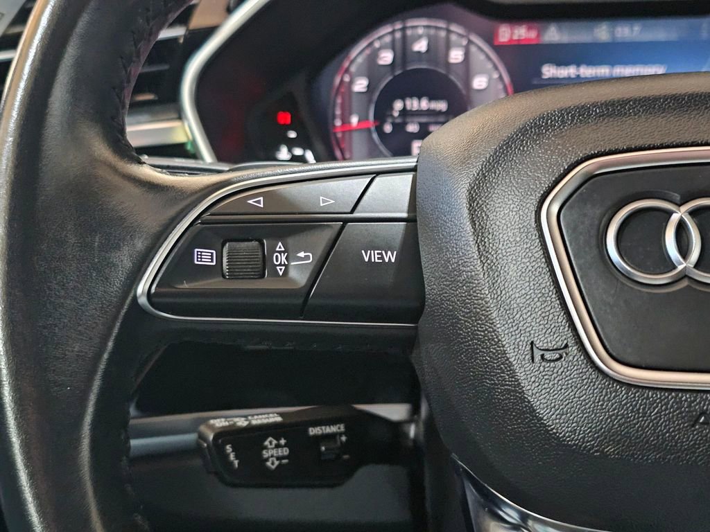 Used 2019 Audi Q3 2.0T Prestige w/ Prestige Package image 17