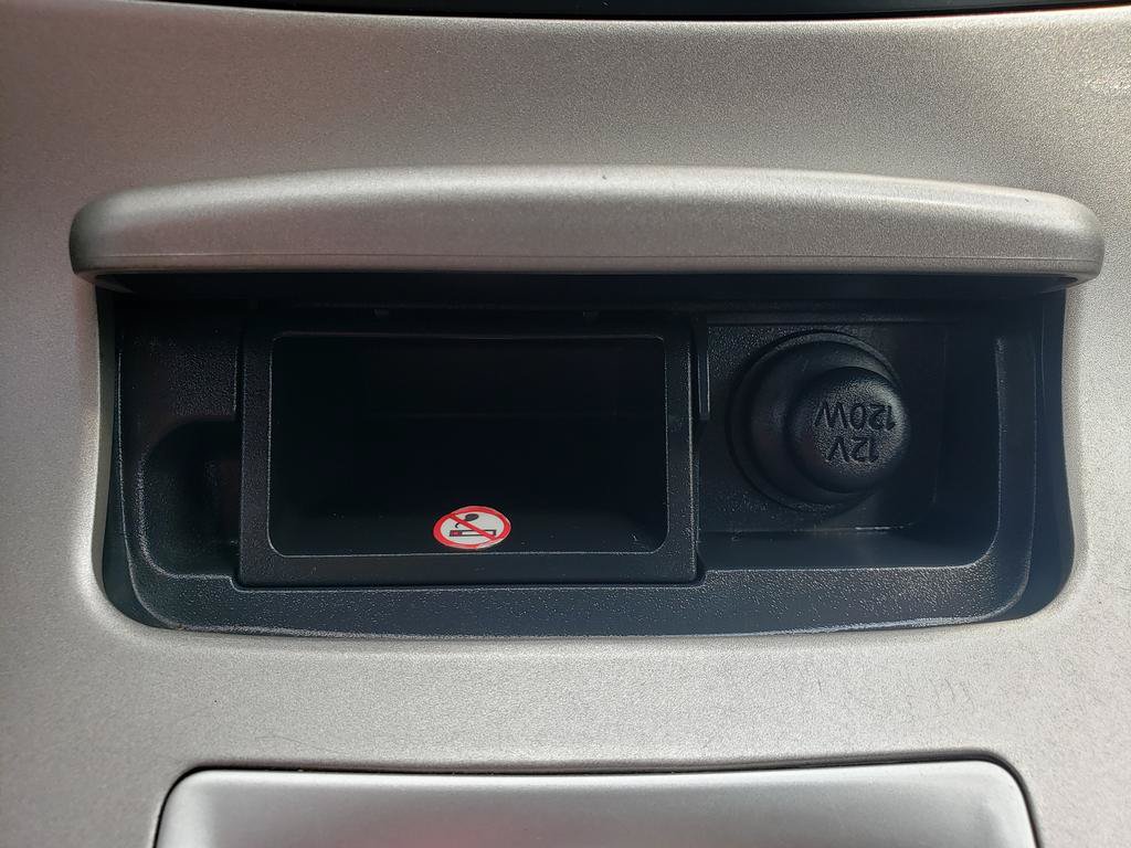 Used 2015 Nissan Sentra SV FWD image 18
