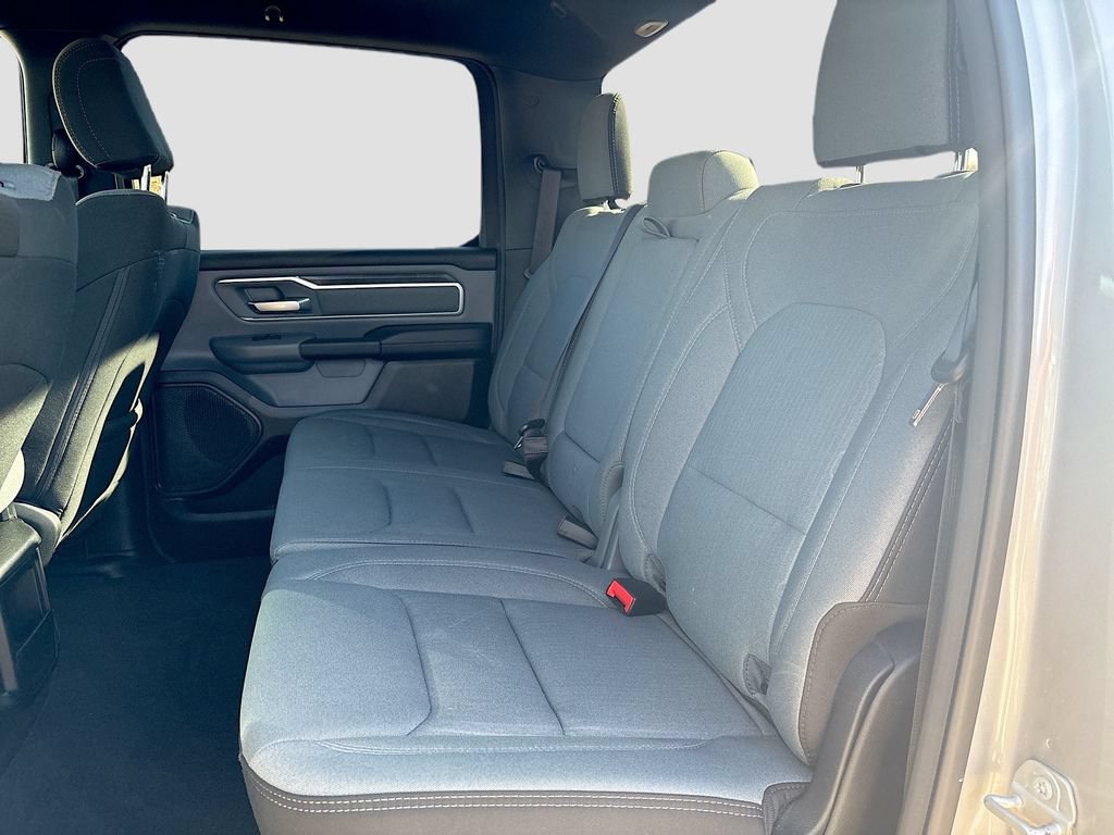 Used 2022 RAM 1500 Big Horn AWD/4WD image 22