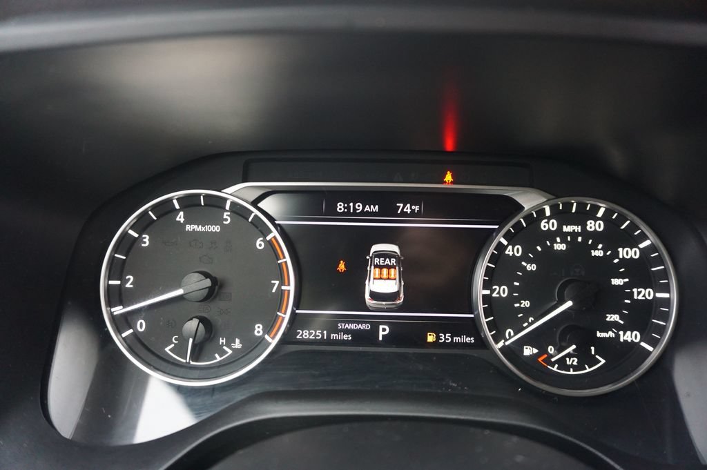 Used 2023 Nissan Rogue SV w/ SV Premium B Package FWD image 7
