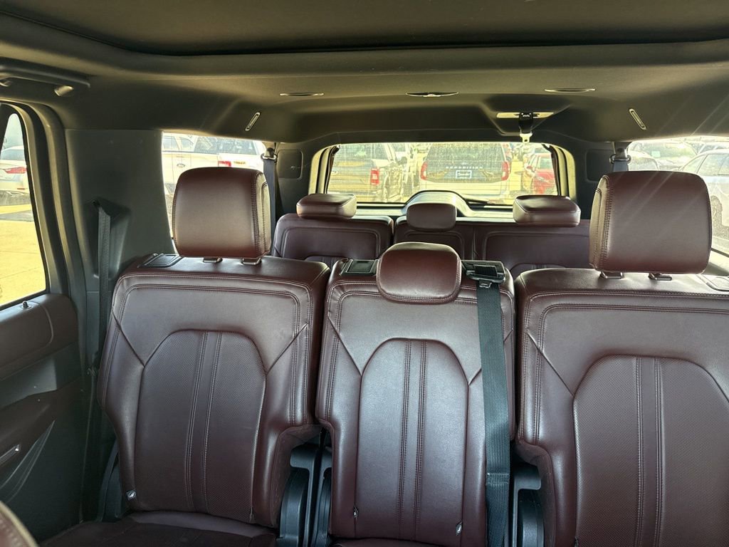 Used 2024 Ford Expedition Max Limited image 16