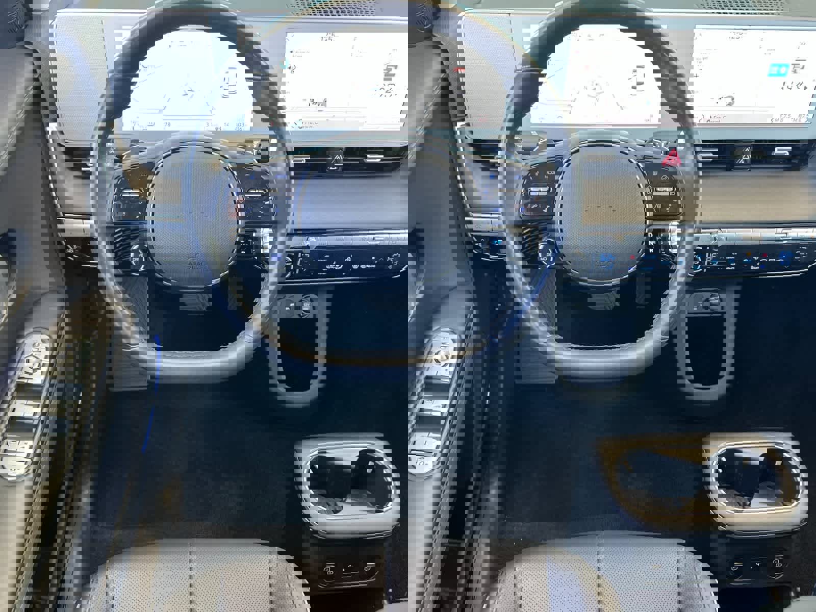 Used 2022 Hyundai Ioniq 5 SEL w/ Cargo Package image 15