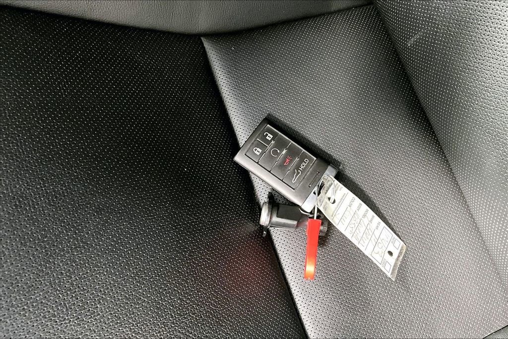 Used 2017 Chevrolet Corvette Stingray Coupe w/ 1LT image 8