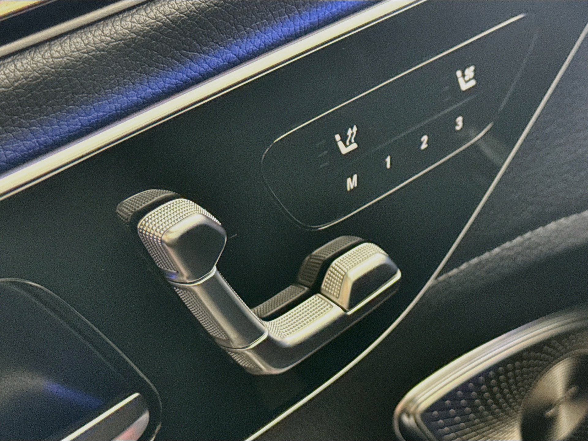 Certified 2023 Mercedes-Benz EQE 350+ SUV image 22