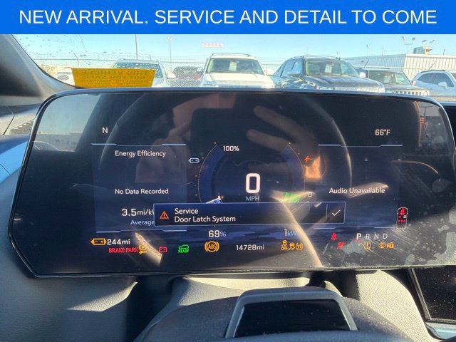 Certified 2024 Chevrolet Equinox EV LT w/ Active Safety Package 3 FWD image 18