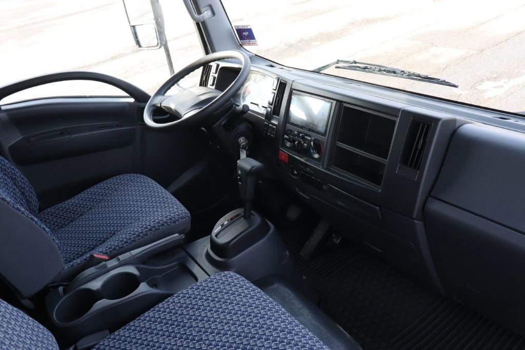Used 2023 Chevrolet Low Cab Forward 5500XD image 11