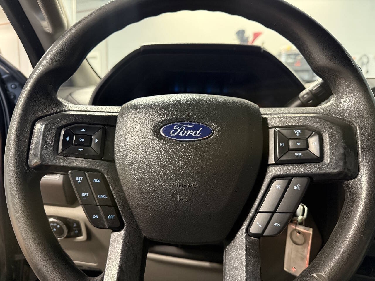 Used 2022 Ford F250 XLT w/ XLT Value Package AWD/4WD image 13