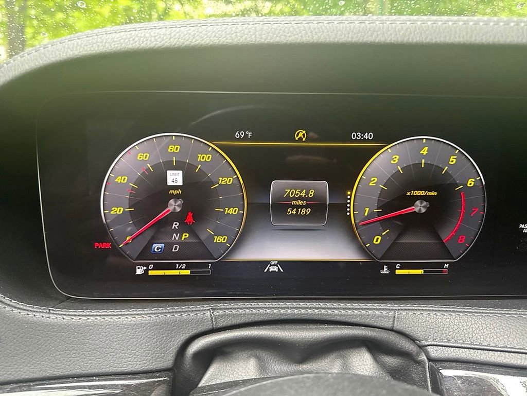 Used 2020 Mercedes-Benz S 560 Sedan w/ AMG Line Exterior image 16