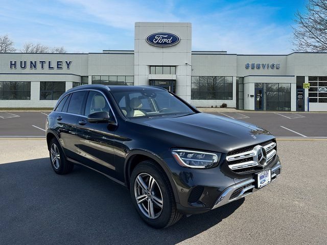 Used 2021 Mercedes-Benz GLC 300 4MATIC w/ Driver Assistance Package image 3