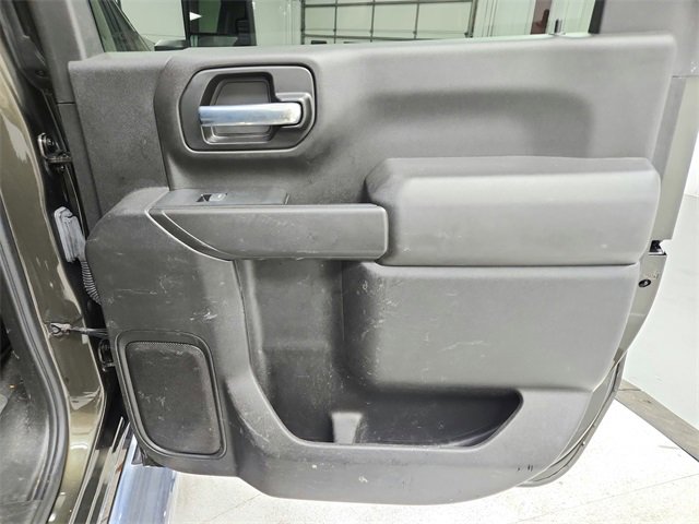 Used 2022 Chevrolet Silverado 3500 LT w/ Convenience Package image 39