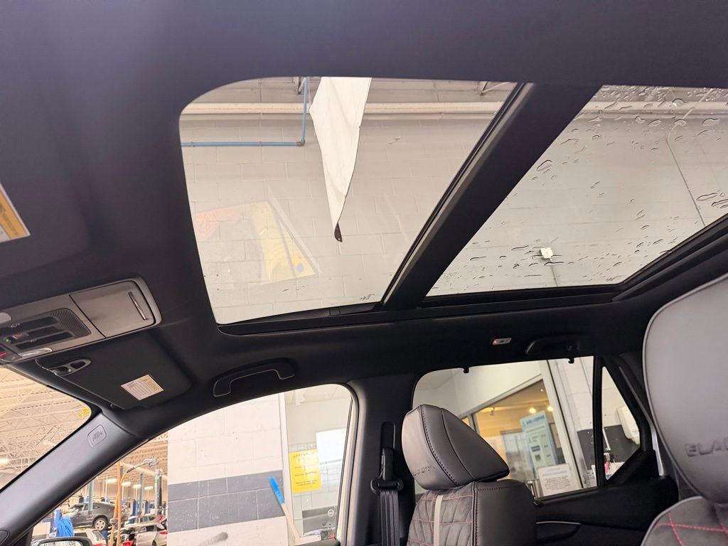 New 2026 Honda Pilot Black Edition image 15