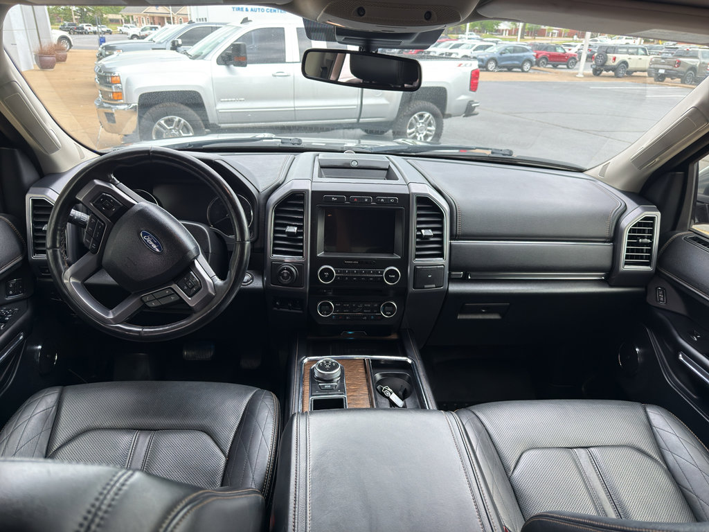 Used 2018 Ford Expedition Platinum image 12