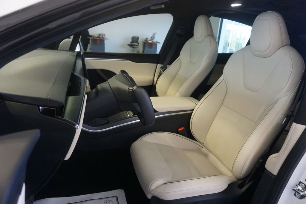 Used 2023 Tesla Model X Plaid AWD/4WD image 21