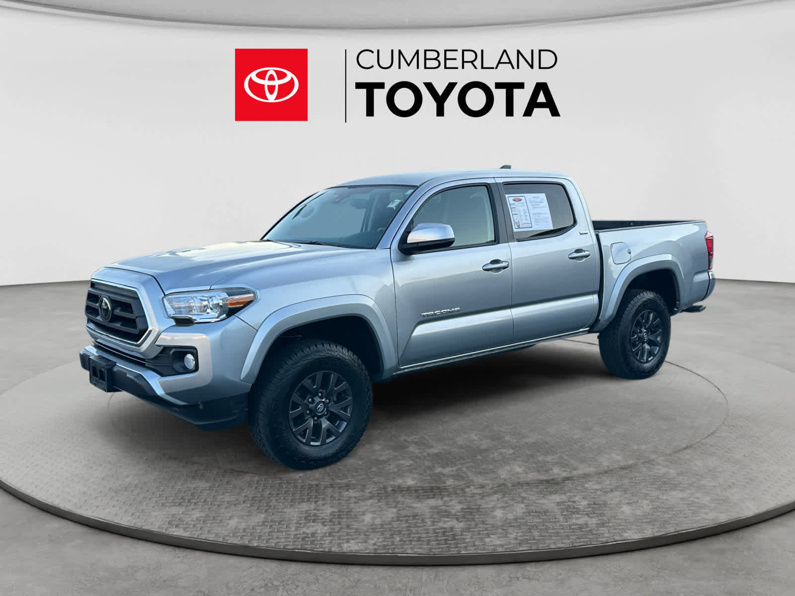 Used 2023 Toyota Tacoma SR5 AWD/4WD image 1