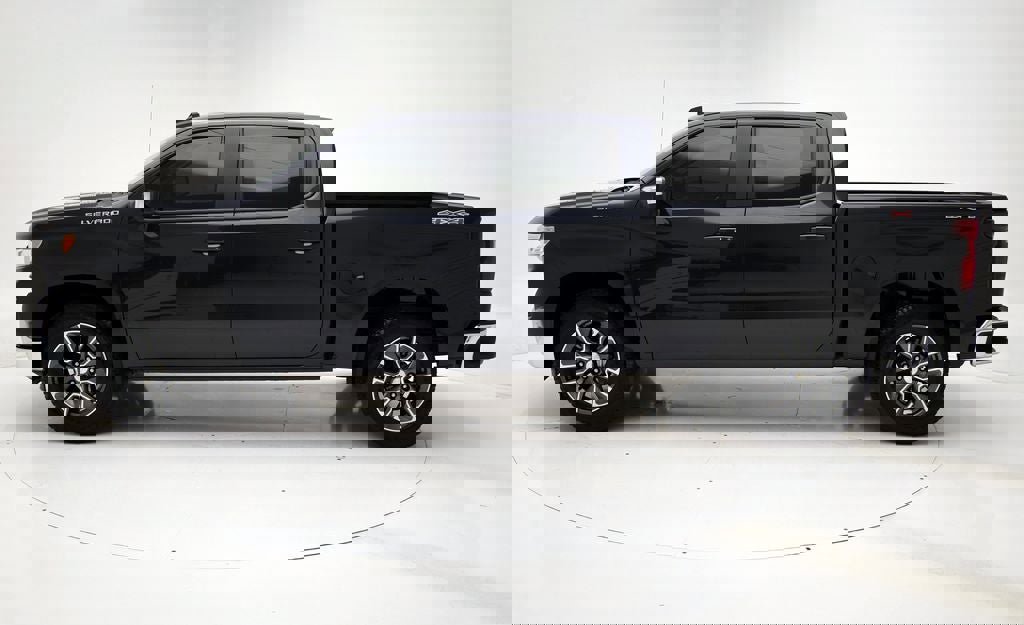 Used 2023 Chevrolet Silverado 1500 LT image 6