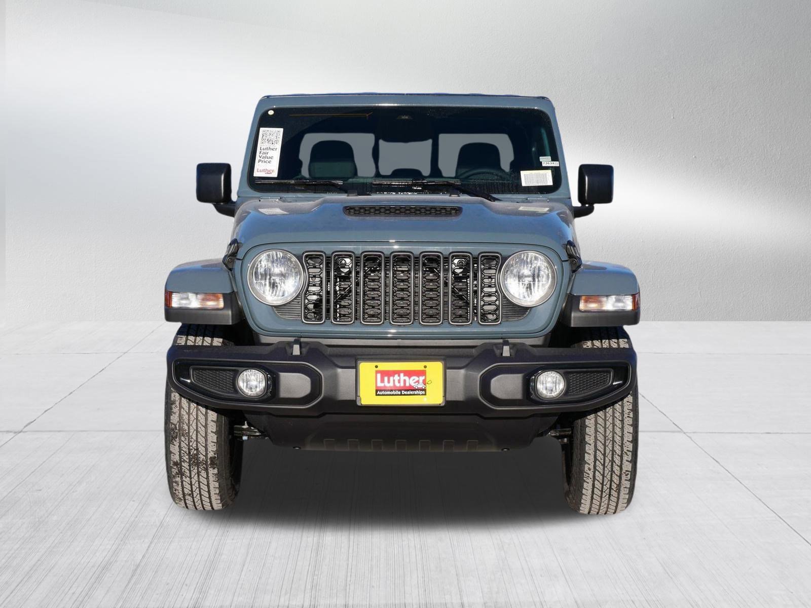 New 2026 Jeep Gladiator Sport video 2