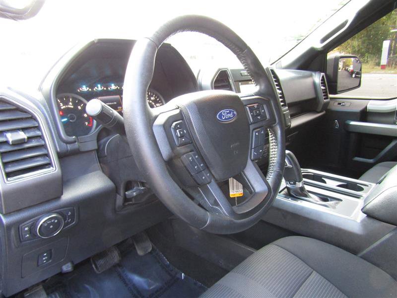 Used 2017 Ford F150 XLT w/ Equipment Group 302A Luxury image 14