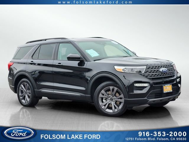 Certified 2022 Ford Explorer XLT w/ Equipment Group 202A image 1