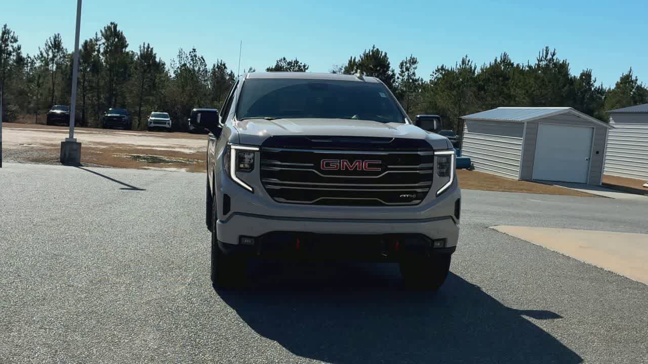 New 2026 GMC Sierra 1500 AT4 w/ Technology Package AWD/4WD image 3