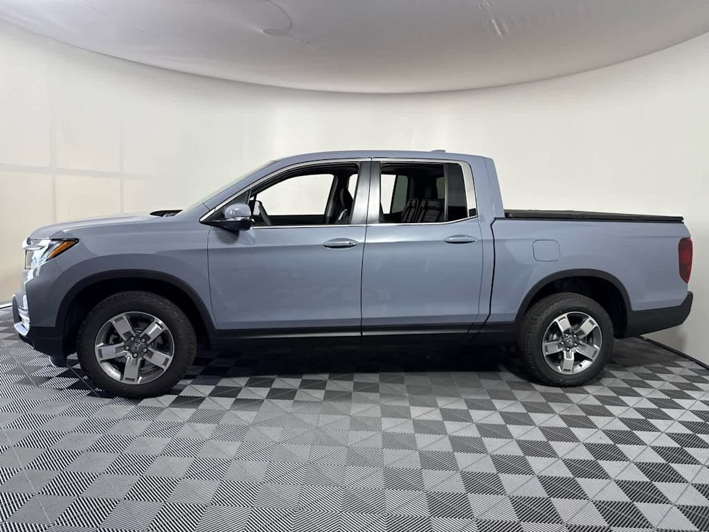 New 2025 Honda Ridgeline RTL image 3