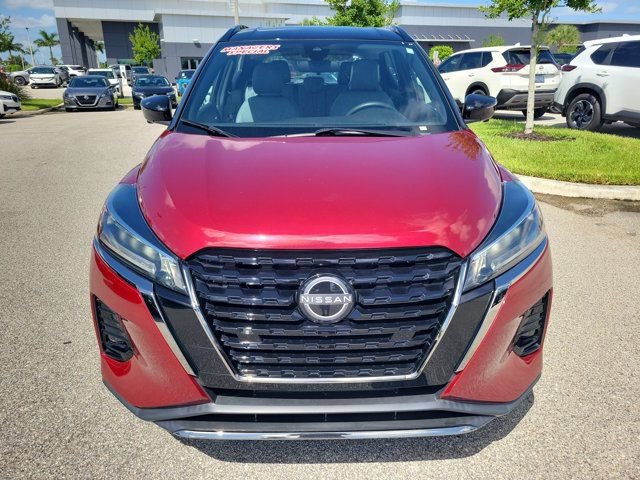 Certified 2023 Nissan Kicks SR w/ SR Premium Package FWD image 7