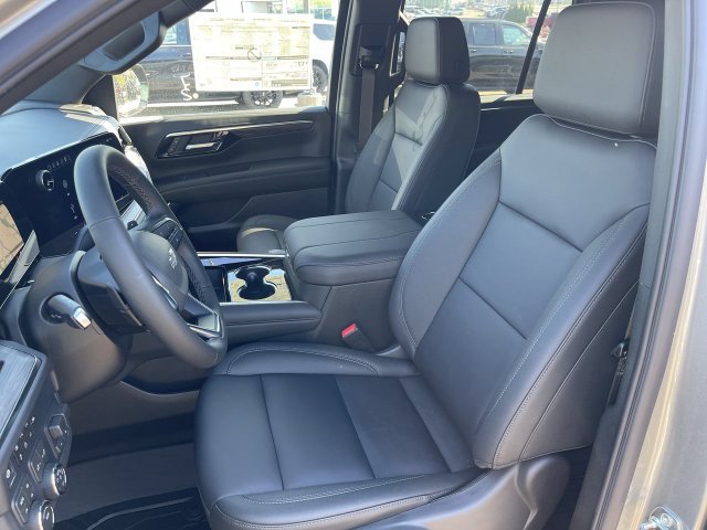 New 2027 Chevrolet Tahoe Z71 w/ Comfort Package AWD/4WD image 11