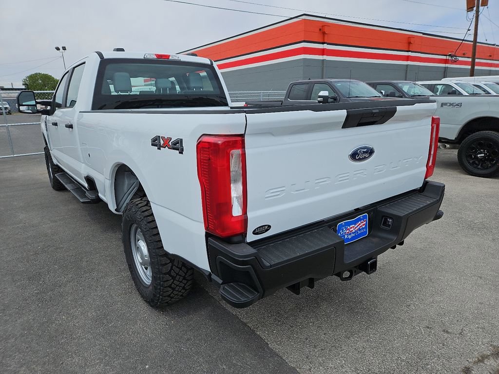 New 2026 Ford F250 XL AWD/4WD image 9
