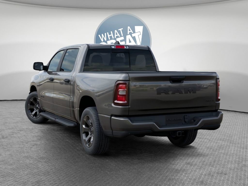 New 2026 RAM 1500 Express AWD/4WD image 4