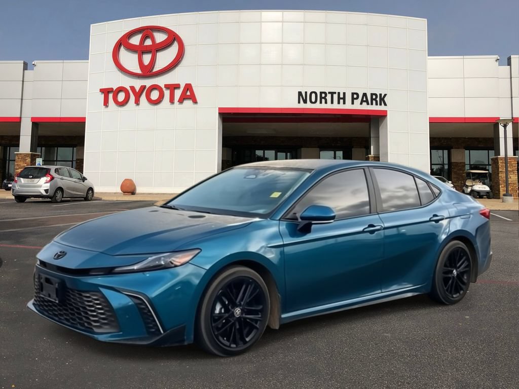 Certified 2025 Toyota Camry SE w/ Convenience Package